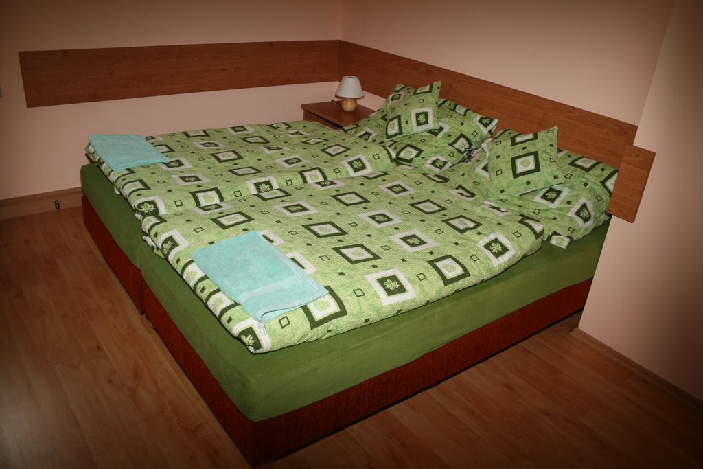 Wellness Penzion Pod Rozhlednou Kostelec nad Orlici Bilik gambar