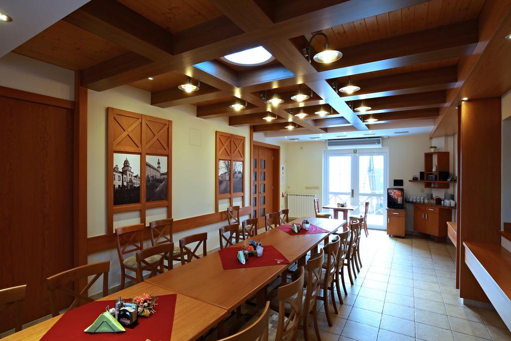 Wellness Penzion Pod Rozhlednou Kostelec nad Orlici Luaran gambar