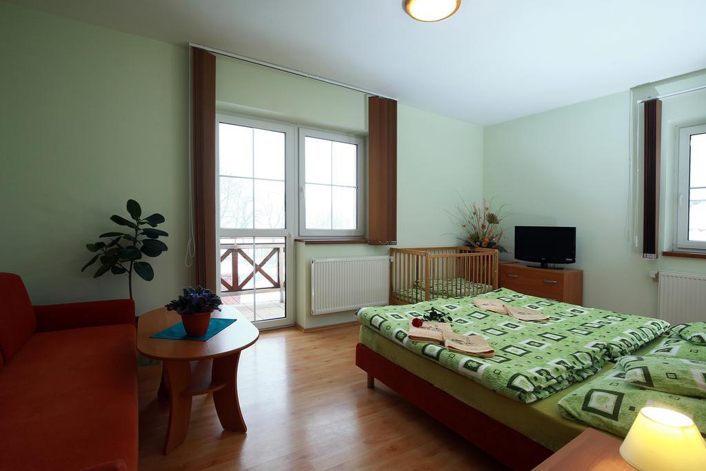 Wellness Penzion Pod Rozhlednou Kostelec nad Orlici Bilik gambar