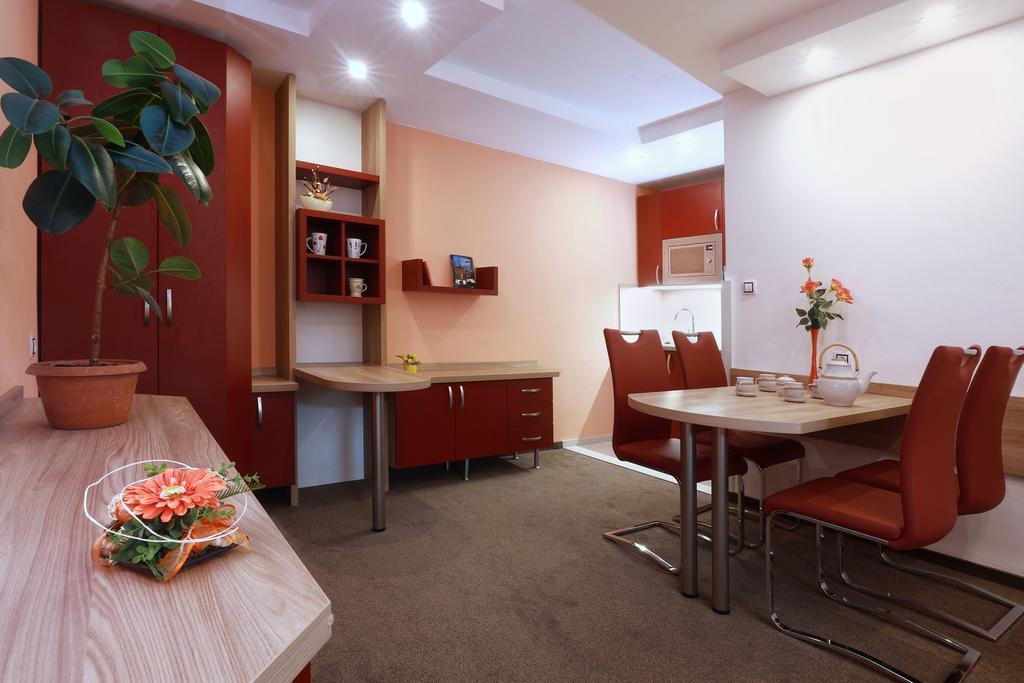 Wellness Penzion Pod Rozhlednou Kostelec nad Orlici Luaran gambar
